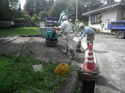 湯布院ログハウス村コンクリート舗装修繕工事の記録写真3