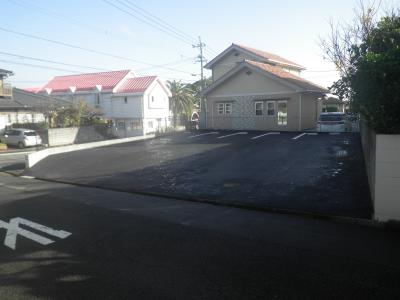 富士見ヶ丘幼稚園駐車場舗装工事の写真