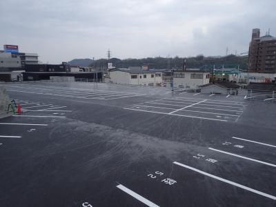 大分レクサス駐車場整備工事の記録写真2