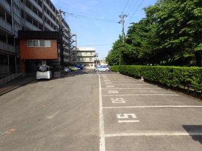 三和コーポ22棟駐車場舗装工事の記録写真4