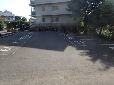 三和コーポ22棟駐車場舗装工事の記録写真5