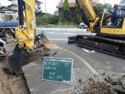 市道 田尻グリーンハイツ2号線道路改築（4工区）工事の記録写真2